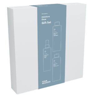 Lahjapakkaus erityisesti kuivien, karheiden ja elottomien hiusten tehokkaaseen hoitoon